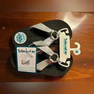 Toddler Size 11-12 Tidewater Silver Sparkling Loop Flip- Flops